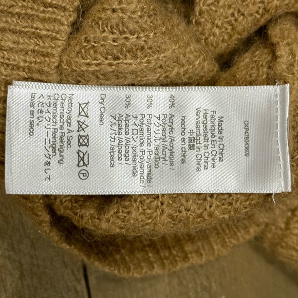 Madewell
Shrunken Crop Sweater Vest Sz XS - Picture 6 of 6